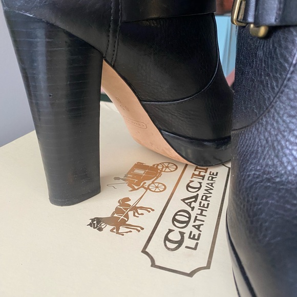 Beautiful Coach boots - Picture 8 of 9